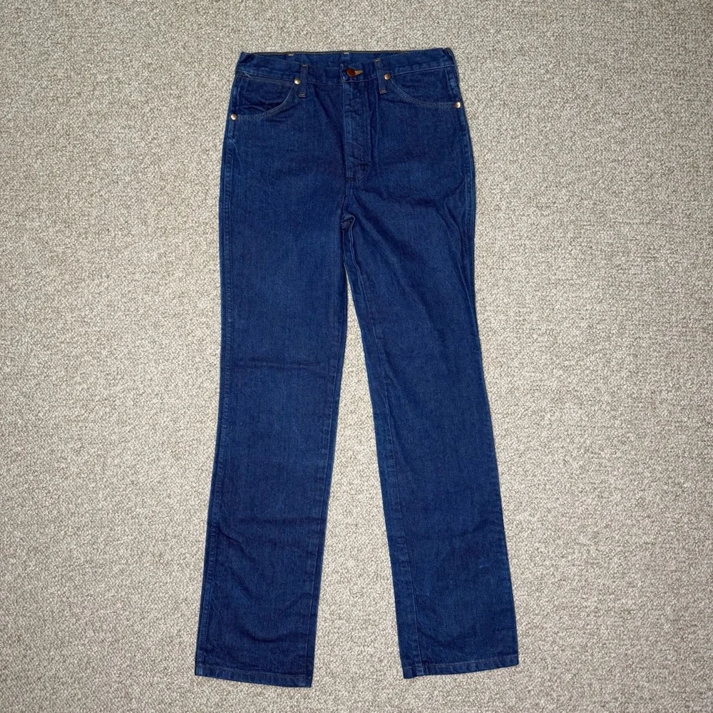 Wrangler straight leg jeans